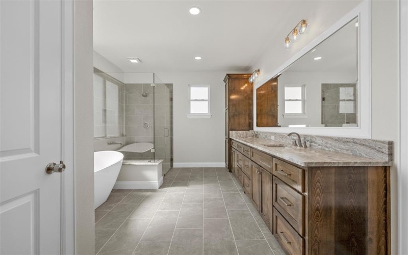 995 Galaxy Road, Woodway, TX 76712, 4 Bedrooms Bedrooms, ,2 BathroomsBathrooms,Residential,For Sale,995 Galaxy Road,0,21209273