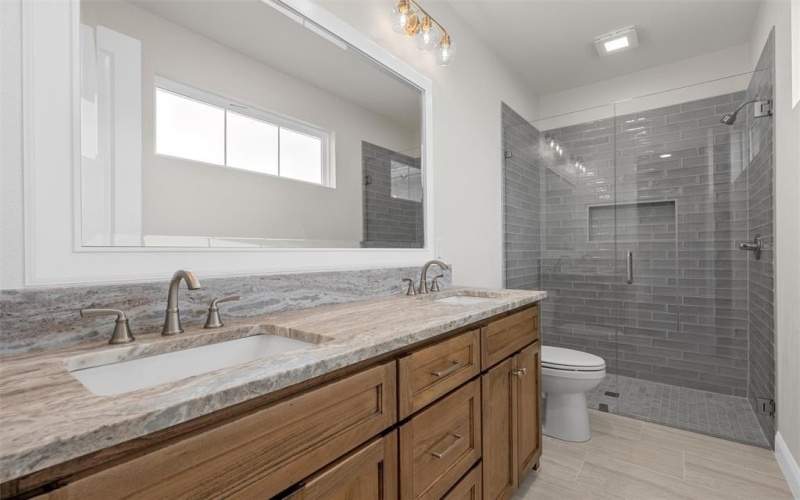 995 Galaxy Road, Woodway, TX 76712, 4 Bedrooms Bedrooms, ,2 BathroomsBathrooms,Residential,For Sale,995 Galaxy Road,0,21209273