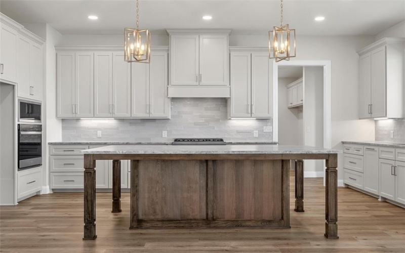 995 Galaxy Road, Woodway, TX 76712, 4 Bedrooms Bedrooms, ,2 BathroomsBathrooms,Residential,For Sale,995 Galaxy Road,0,21209273