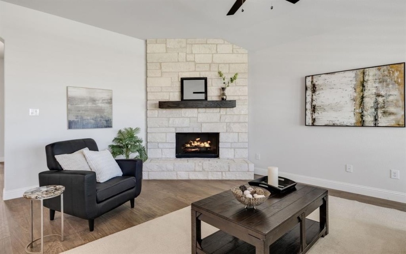 707 Soprano Drive, Forney, TX 75126, 4 Bedrooms Bedrooms, ,3 BathroomsBathrooms,Residential,For Sale,707 Soprano Drive,0,21210106