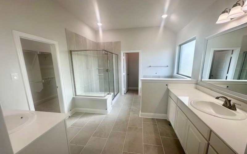 2750 Canvas Back Drive, Greenville, TX 75402, 4 Habitaciones Habitaciones , ,2 BañosBaños,Residential,En Venta,2750 Canvas Back Drive,20720803