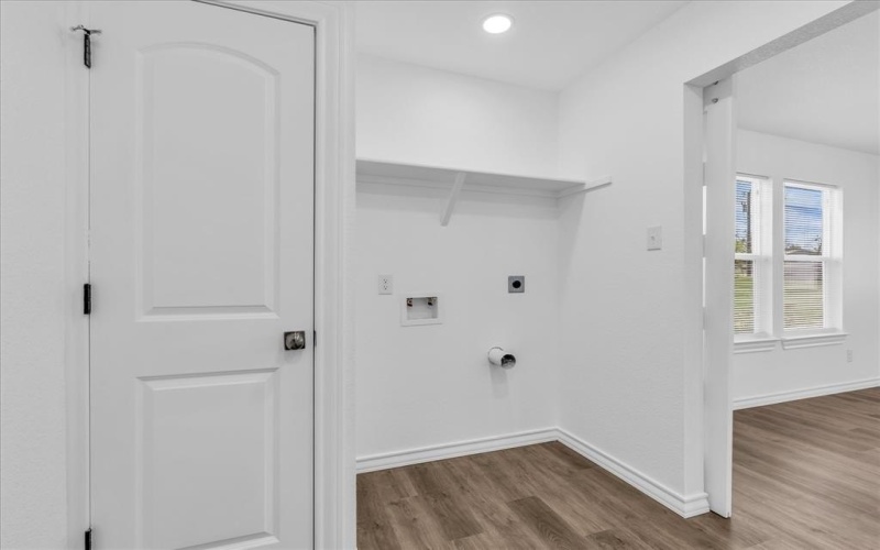 204 Wiebusch Street, Riesel, TX 76682, 3 Bedrooms Bedrooms, ,2 BathroomsBathrooms,Residential,For Sale,204 Wiebusch Street,0,21211219