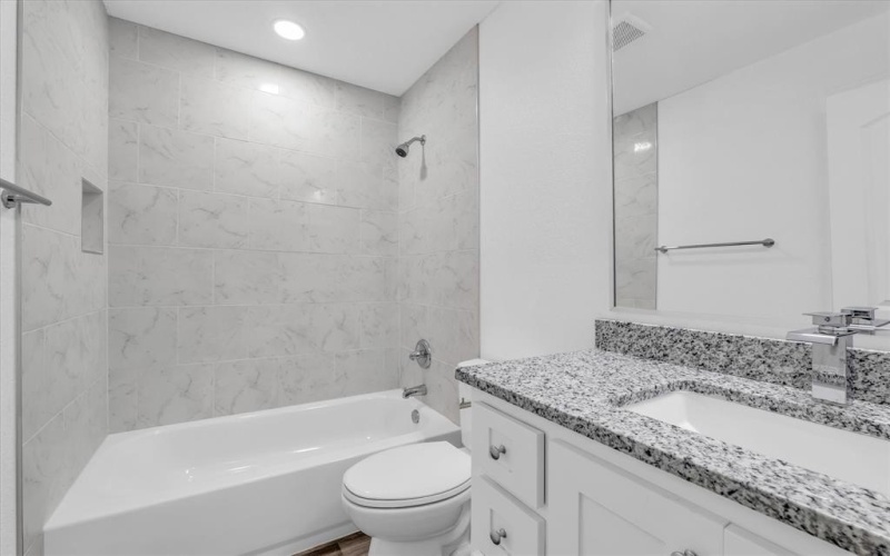 204 Wiebusch Street, Riesel, TX 76682, 3 Bedrooms Bedrooms, ,2 BathroomsBathrooms,Residential,For Sale,204 Wiebusch Street,0,21211219