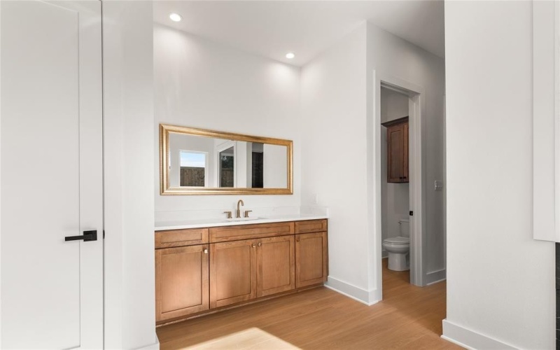 1908 Heritage Knoll Drive, Sherman, TX 75092, 3 Habitaciones Habitaciones , ,3 BañosBaños,Residential,En Venta,1908 Heritage Knoll Drive,0,21211602