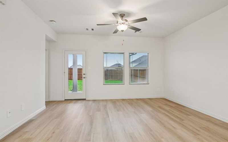 6003 Belchamp Drive, Princeton, TX 75071, 4 Bedrooms Bedrooms, ,2 BathroomsBathrooms,Residential,For Sale,6003 Belchamp Drive,0,21211706