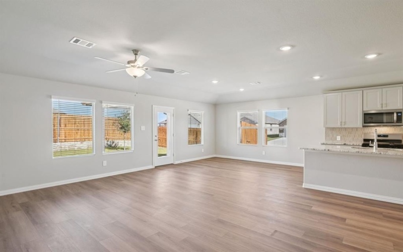 5909 Broadacre Drive, Princeton, TX 75071, 4 Bedrooms Bedrooms, ,3 BathroomsBathrooms,Residential,For Sale,5909 Broadacre Drive,0,21211708