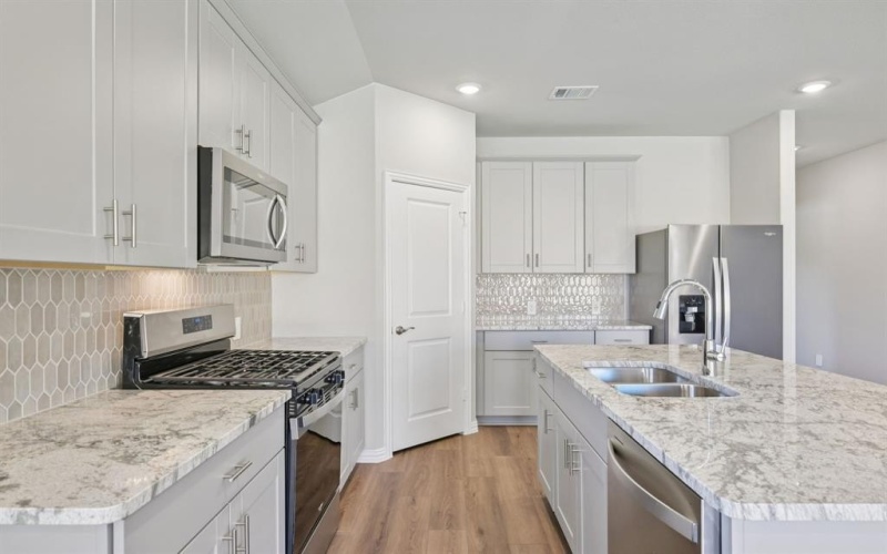 5909 Broadacre Drive, Princeton, TX 75071, 4 Bedrooms Bedrooms, ,3 BathroomsBathrooms,Residential,For Sale,5909 Broadacre Drive,0,21211708