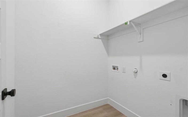 4438 Tacoma Street, Dallas, TX 75216, 4 Habitaciones Habitaciones , ,3 BañosBaños,Residential,En Venta,4438 Tacoma Street,0,21212106