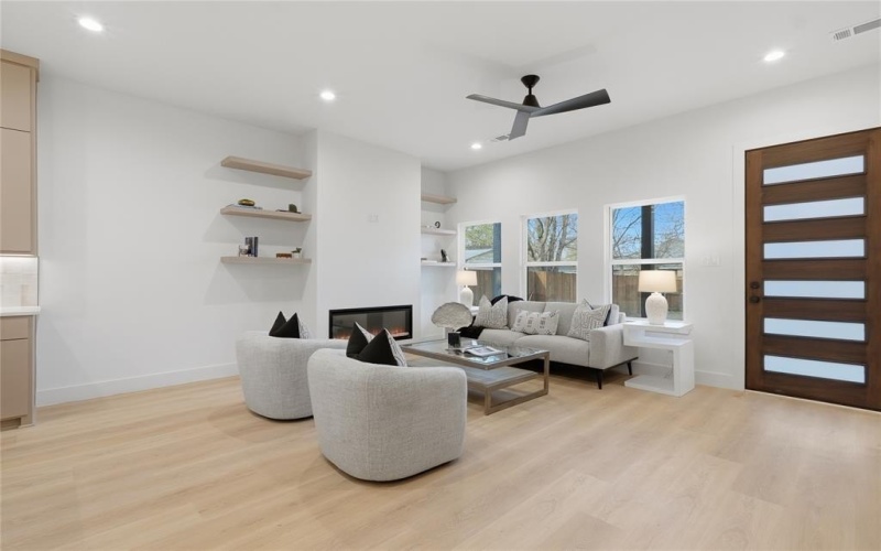 4438 Tacoma Street, Dallas, TX 75216, 4 Habitaciones Habitaciones , ,3 BañosBaños,Residential,En Venta,4438 Tacoma Street,0,21212106