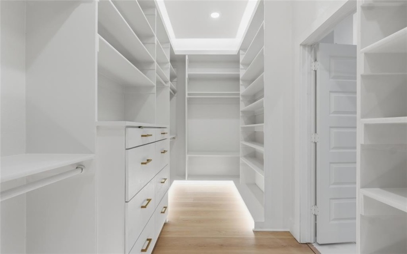 4438 Tacoma Street, Dallas, TX 75216, 4 Habitaciones Habitaciones , ,3 BañosBaños,Residential,En Venta,4438 Tacoma Street,0,21212106