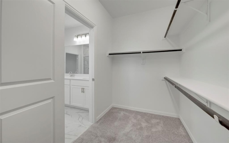 5032 Lily Creek Drive, Aubrey, TX 76227, 4 Bedrooms Bedrooms, ,2 BathroomsBathrooms,Residential,For Sale,5032 Lily Creek Drive,0,21212161