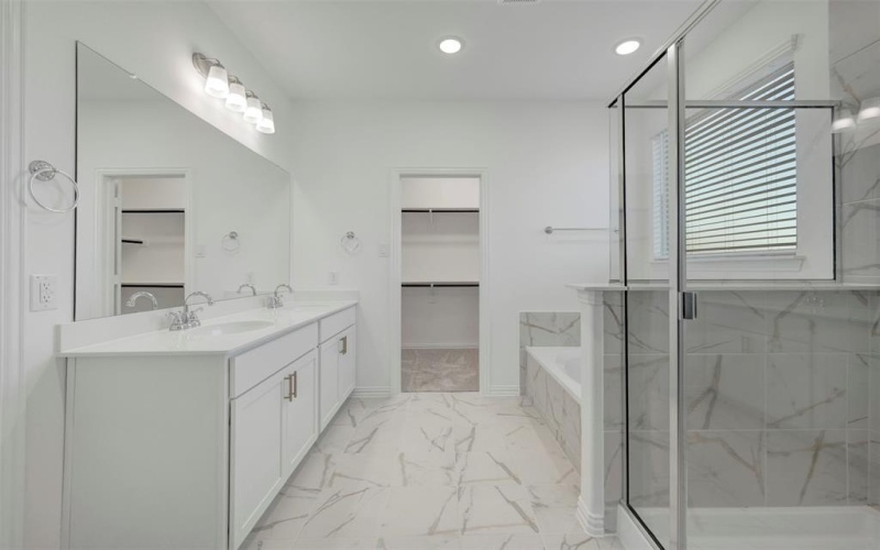 5032 Lily Creek Drive, Aubrey, TX 76227, 4 Bedrooms Bedrooms, ,2 BathroomsBathrooms,Residential,For Sale,5032 Lily Creek Drive,0,21212161