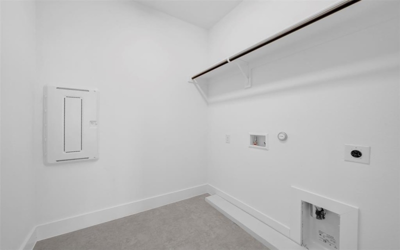 5040 Ressina Drive, Aubrey, TX 76227, 4 Bedrooms Bedrooms, ,3 BathroomsBathrooms,Residential,For Sale,5040 Ressina Drive,0,21212317