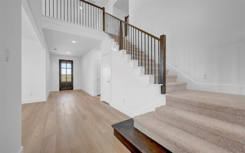 5040 Ressina Drive, Aubrey, TX 76227, 4 Bedrooms Bedrooms, ,3 BathroomsBathrooms,Residential,For Sale,5040 Ressina Drive,0,21212317