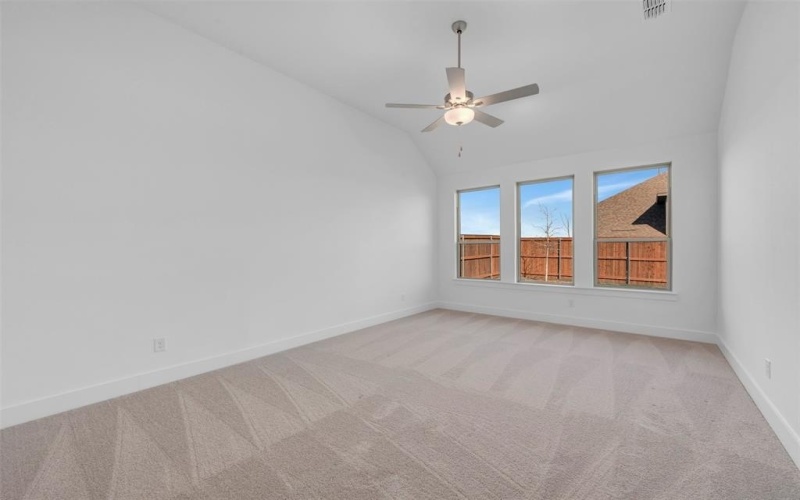 5040 Ressina Drive, Aubrey, TX 76227, 4 Bedrooms Bedrooms, ,3 BathroomsBathrooms,Residential,For Sale,5040 Ressina Drive,0,21212317