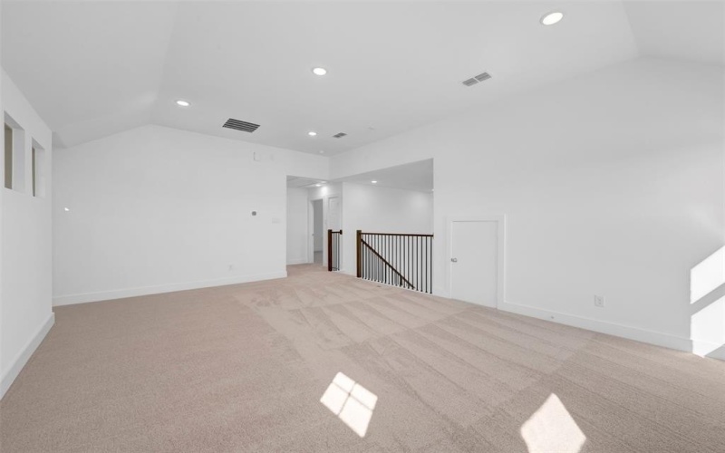 5040 Ressina Drive, Aubrey, TX 76227, 4 Bedrooms Bedrooms, ,3 BathroomsBathrooms,Residential,For Sale,5040 Ressina Drive,0,21212317