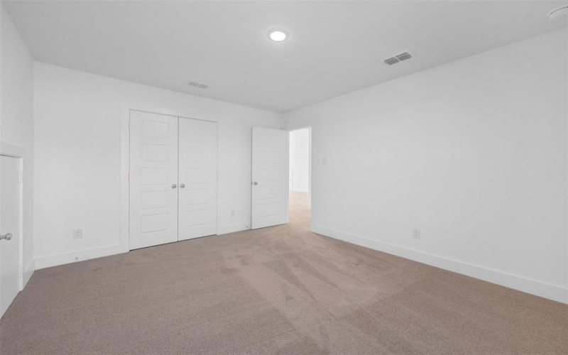 5040 Ressina Drive, Aubrey, TX 76227, 4 Bedrooms Bedrooms, ,3 BathroomsBathrooms,Residential,For Sale,5040 Ressina Drive,0,21212317