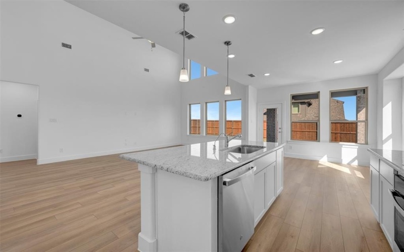 5040 Ressina Drive, Aubrey, TX 76227, 4 Bedrooms Bedrooms, ,3 BathroomsBathrooms,Residential,For Sale,5040 Ressina Drive,0,21212317