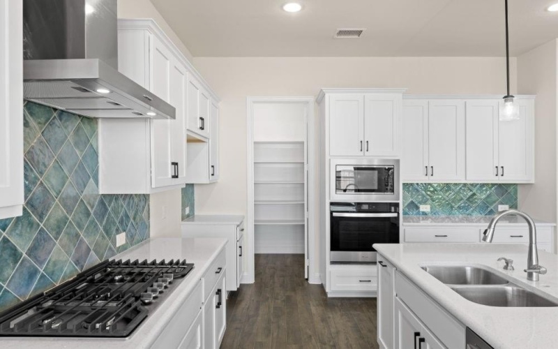 2701 Burnely Court, Celina, TX 75009, 4 Bedrooms Bedrooms, ,3 BathroomsBathrooms,Residential,For Sale,2701 Burnely Court,0,21212681