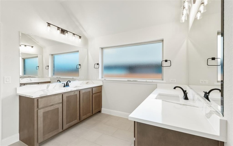 504 Red Maple Road, Waxahachie, TX 75165, 3 Habitaciones Habitaciones , ,3 BañosBaños,Residential,En Venta,504 Red Maple Road,0,21213017