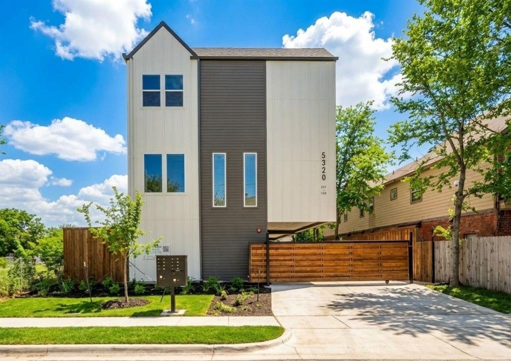 5320 Reiger Avenue #103, Dallas, TX 75214, 2 Habitaciones Habitaciones , ,2 BañosBaños,Residential,En Venta,5320 Reiger Avenue,0,21213044