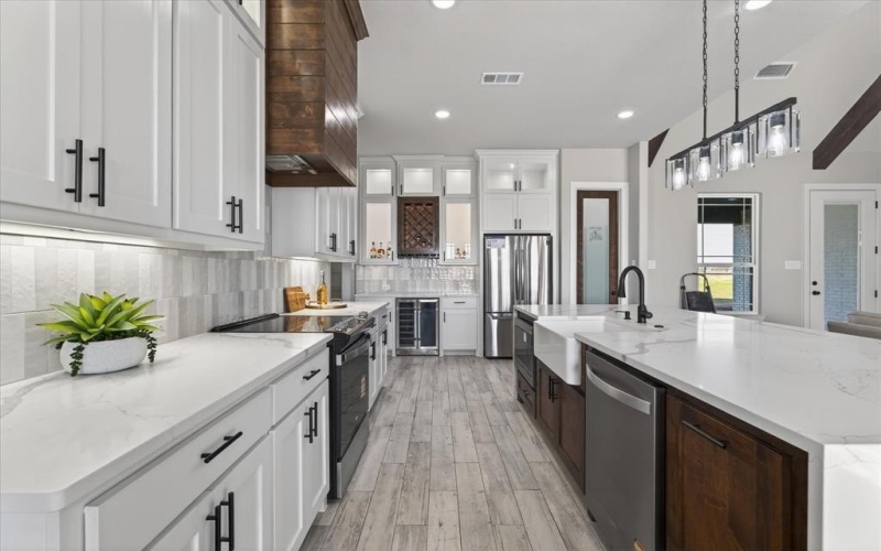 556 County Road 4875 Street, Celeste, TX 75423, 4 Habitaciones Habitaciones , ,3 BañosBaños,Residential,En Venta,556 County Road 4875 Street,0,21213069