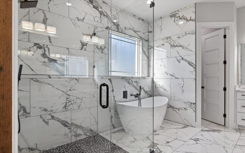 556 County Road 4875 Street, Celeste, TX 75423, 4 Habitaciones Habitaciones , ,3 BañosBaños,Residential,En Venta,556 County Road 4875 Street,0,21213069