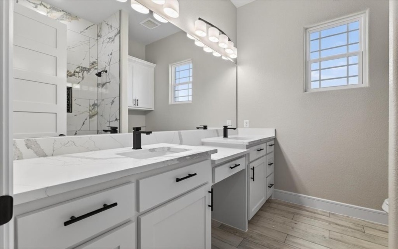 556 County Road 4875 Street, Celeste, TX 75423, 4 Habitaciones Habitaciones , ,3 BañosBaños,Residential,En Venta,556 County Road 4875 Street,0,21213069