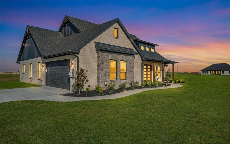 556 County Road 4875 Street, Celeste, TX 75423, 4 Habitaciones Habitaciones , ,3 BañosBaños,Residential,En Venta,556 County Road 4875 Street,0,21213069