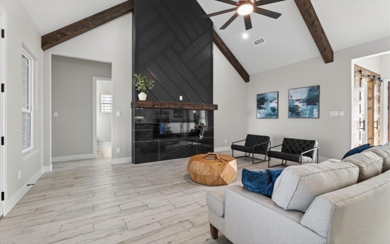 556 County Road 4875 Street, Celeste, TX 75423, 4 Habitaciones Habitaciones , ,3 BañosBaños,Residential,En Venta,556 County Road 4875 Street,0,21213069