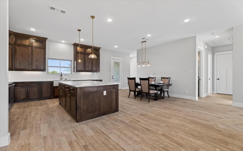 861 Alondrita Street, Celeste, TX 75423, 4 Habitaciones Habitaciones , ,3 BañosBaños,Residential,En Venta,861 Alondrita Street,0,21213137