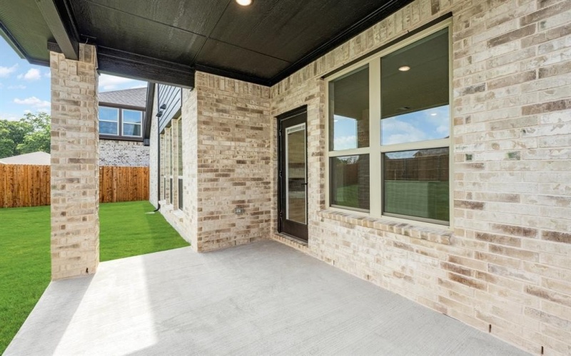 1604 Olivia Drive, Trenton, TX 75490, 4 Bedrooms Bedrooms, ,3 BathroomsBathrooms,Residential,For Sale,1604 Olivia Drive,0,21213223