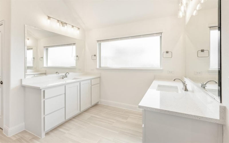 2117 Crosstimber Court, Aubrey, TX 76227, 5 Bedrooms Bedrooms, ,5 BathroomsBathrooms,Residential,For Sale,2117 Crosstimber Court,0,21213372