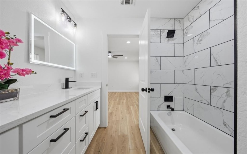 912 Church Avenue, Waco, TX 76706, 3 Bedrooms Bedrooms, ,2 BathroomsBathrooms,Residential,For Sale,912 Church Avenue,0,21213480