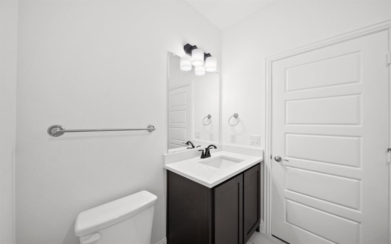 1948 Nightfall Drive, Venus, TX 76009, 4 Habitaciones Habitaciones , ,2 BañosBaños,Residential,En Venta,1948 Nightfall Drive,0,21213499