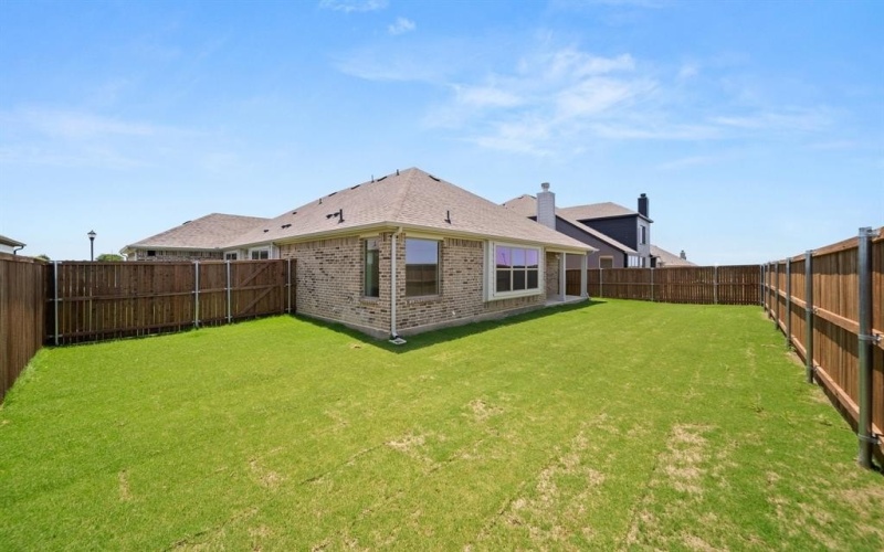 1948 Nightfall Drive, Venus, TX 76009, 4 Habitaciones Habitaciones , ,2 BañosBaños,Residential,En Venta,1948 Nightfall Drive,0,21213499