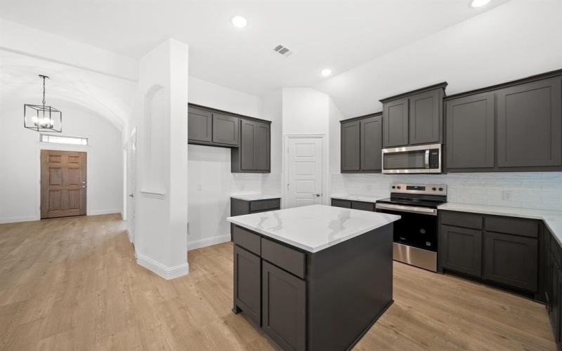 1948 Nightfall Drive, Venus, TX 76009, 4 Habitaciones Habitaciones , ,2 BañosBaños,Residential,En Venta,1948 Nightfall Drive,0,21213499