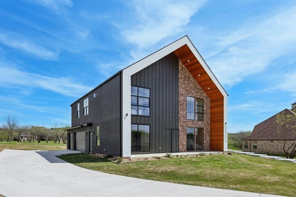 2222 Alyssum Drive, Cedar Hill, TX 75104, 5 Bedrooms Bedrooms, ,5 BathroomsBathrooms,Residential,For Sale,2222 Alyssum Drive,0,21213539