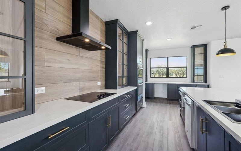 2222 Alyssum Drive, Cedar Hill, TX 75104, 5 Bedrooms Bedrooms, ,5 BathroomsBathrooms,Residential,For Sale,2222 Alyssum Drive,0,21213539