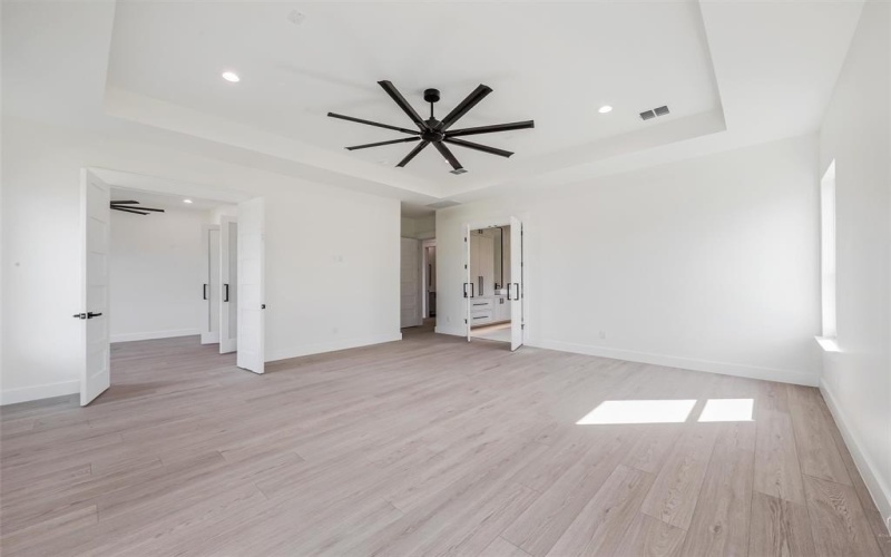 209 Avery Lane, Gunter, TX 75058, 6 Bedrooms Bedrooms, ,7 BathroomsBathrooms,Residential,For Sale,209 Avery Lane,0,21213616