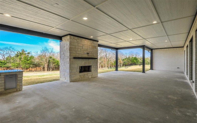 209 Avery Lane, Gunter, TX 75058, 6 Bedrooms Bedrooms, ,7 BathroomsBathrooms,Residential,For Sale,209 Avery Lane,0,21213616