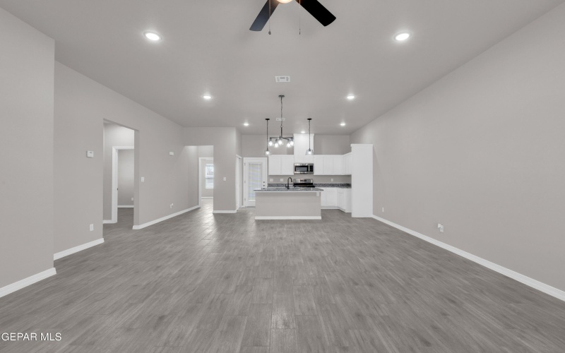 624 Hesse Drive, Socorro, TX 79927, ,Residential Multi Family,For Sale,624 Hesse Drive,0,932142