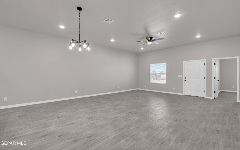 624 Hesse Drive, Socorro, TX 79927, ,Residential Multi Family,For Sale,624 Hesse Drive,0,932142