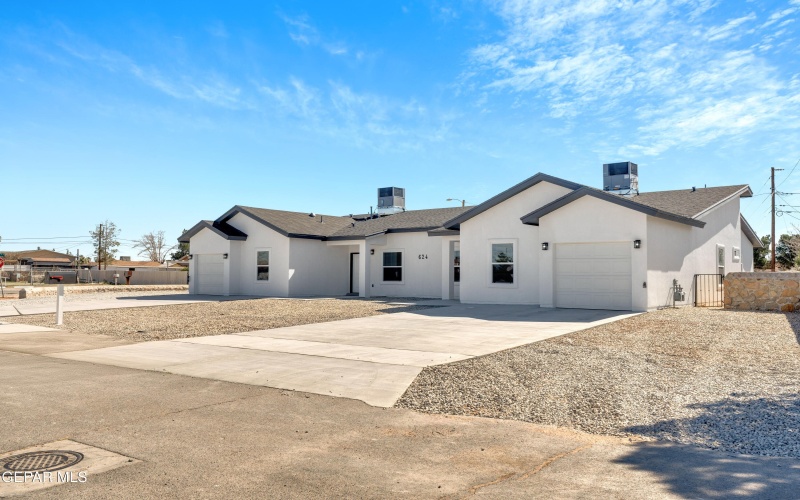 624 Hesse Drive, Socorro, TX 79927, ,Residential Multi Family,For Sale,624 Hesse Drive,0,932142