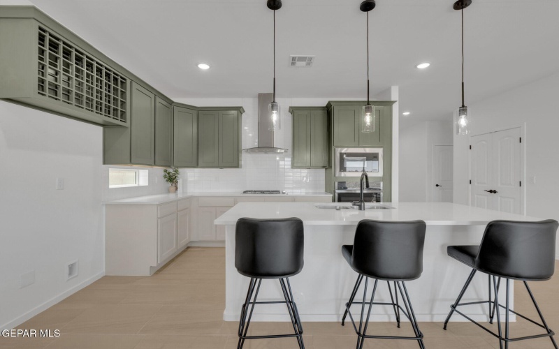 13737 CENTRO VISTA, Horizon City, TX 79928, 4 Bedrooms Bedrooms, ,2 BathroomsBathrooms,Residential,For Sale,13737 CENTRO VISTA,0,940675