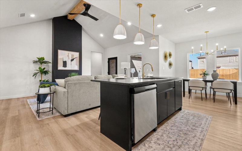 1410 Farmhouse Avenue, Wolfforth, TX 79382, 3 Habitaciones Habitaciones , ,2 BañosBaños,Residential,En Venta,1410 Farmhouse Avenue,0,202603668