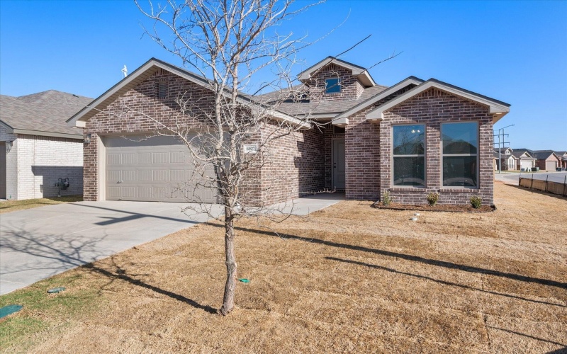 6927 53rd Street, Lubbock, TX 79407, 3 Bedrooms Bedrooms, ,2 BathroomsBathrooms,Residential,For Sale,6927 53rd Street,0,202603671