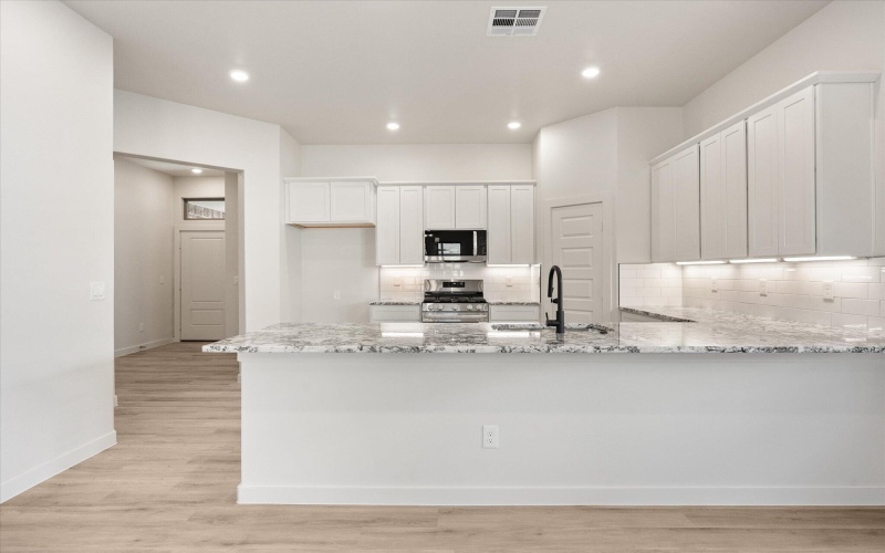 6927 53rd Street, Lubbock, TX 79407, 3 Bedrooms Bedrooms, ,2 BathroomsBathrooms,Residential,For Sale,6927 53rd Street,0,202603671