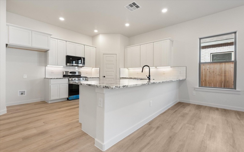 6927 53rd Street, Lubbock, TX 79407, 3 Bedrooms Bedrooms, ,2 BathroomsBathrooms,Residential,For Sale,6927 53rd Street,0,202603671