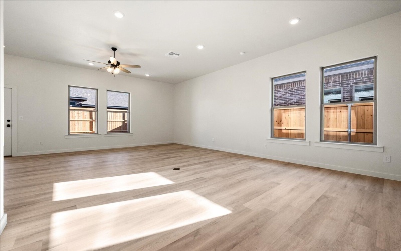 6925 53rd Street, Lubbock, TX 79407, 3 Bedrooms Bedrooms, ,2 BathroomsBathrooms,Residential,For Sale,6925 53rd Street,0,202603674